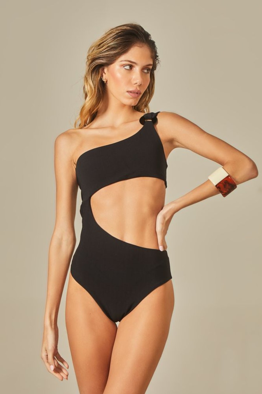 One Pieces Empress | Capitan Body Black