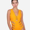 One Pieces Guayaberi | Bonluka One Piece